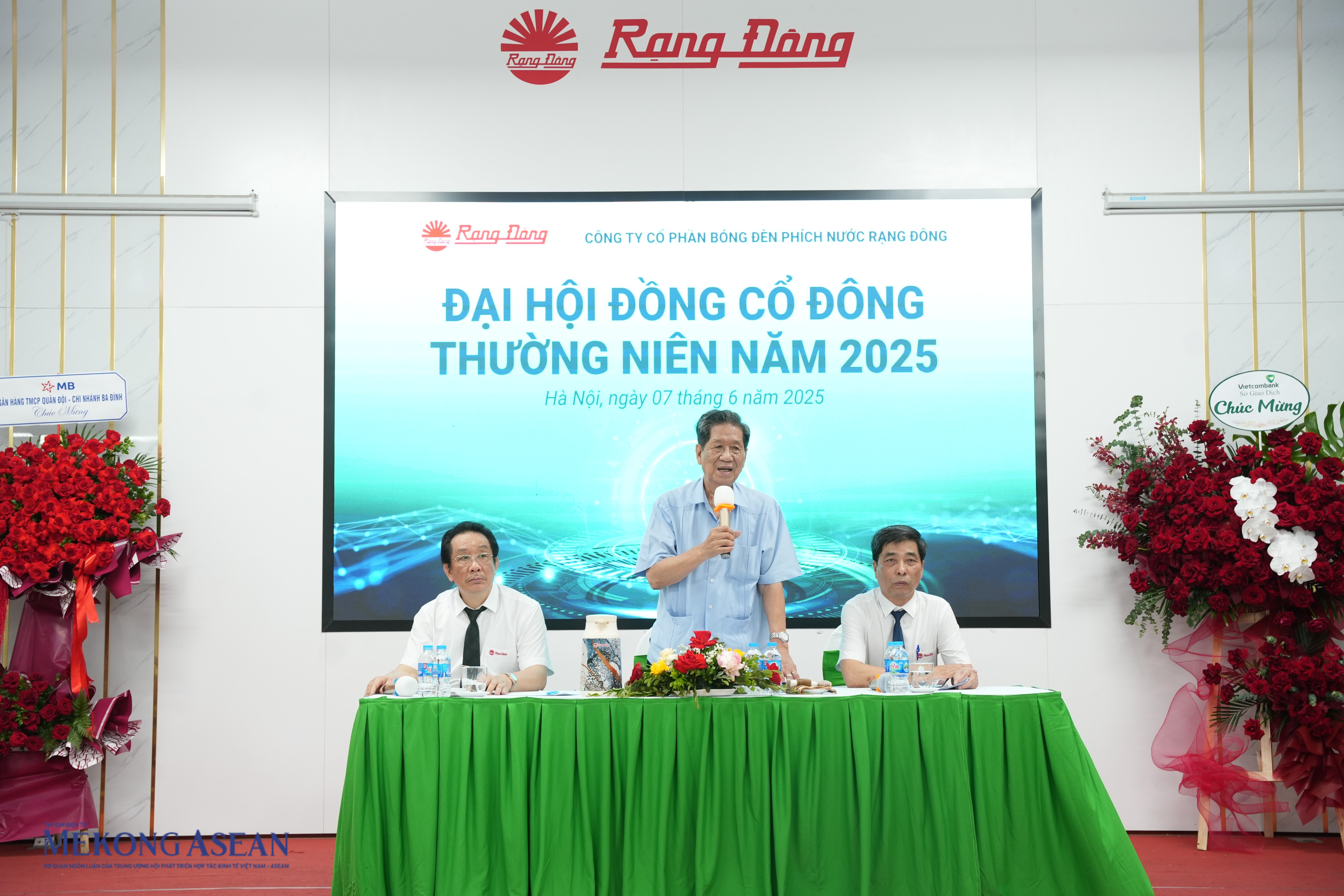 Rạng Đông giảm công nợ để ứng phó với những ‘nguy cơ đe dọa sự tồn tại’