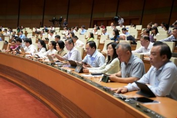 Quốc hội thống nhất rút ngắn thời gian thực hiện quy trình bầu cử