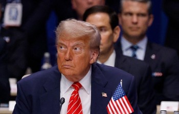 Tổng thống Mỹ Donald Trump khen ông Zelensky là ‘người tốt’