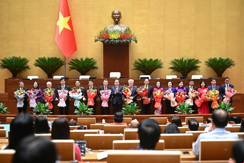 Danh sách 4 Phó Chủ tịch và 14 ủy viên Hội đồng Bầu cử quốc gia