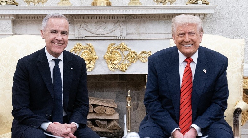 Thủ tướng Canada Mark Carney và Tổng thống Mỹ Donald Trump tại Nhà Trắng ngày 7/5. Ảnh: X/@MarkJCarney