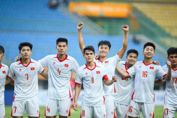 U23 Việt Nam thắng dễ U23 Lào trong trận ra quân