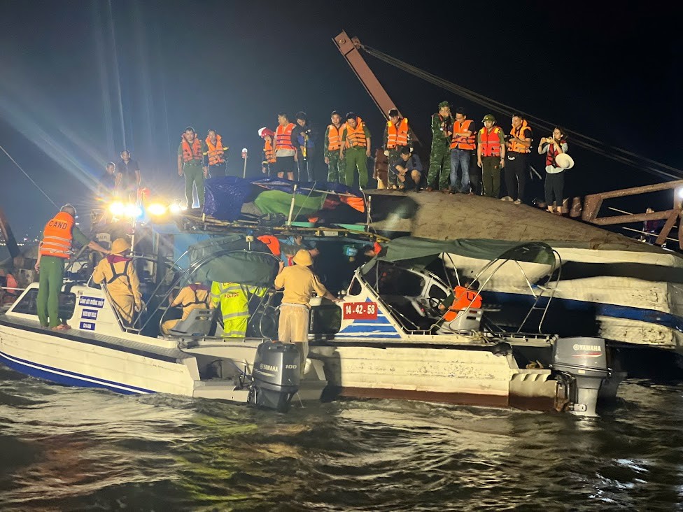 Dự kiến chi trả 14,27 tỷ đồng tiền bảo hiểm trong vụ lật tàu ở Vịnh Hạ Long