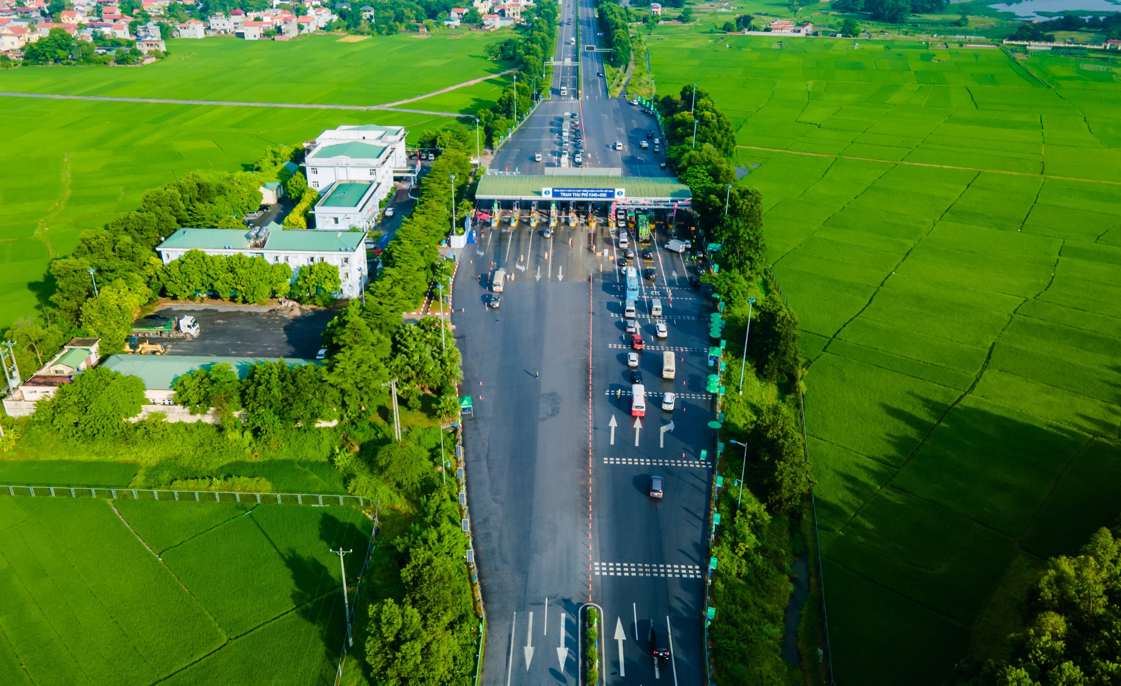 IFC đầu tư 500 tỷ đồng trái phiếu chuyển đổi vào VETC của Tasco