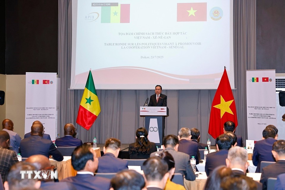Chủ tịch Quốc hội Việt Nam và Senegal dự Tọa đàm chính sách thúc đẩy hợp tác