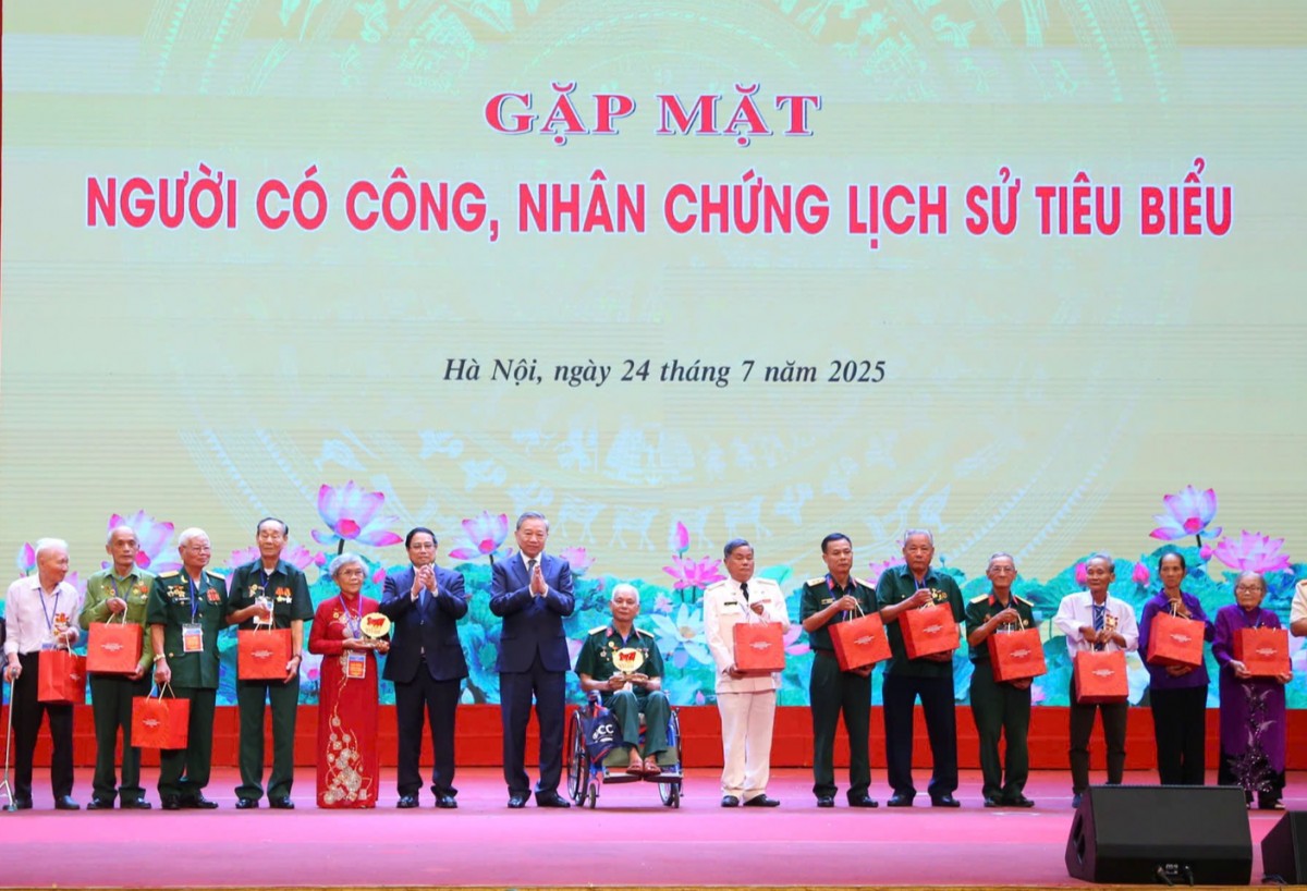 Tổng Bí thư: Chăm lo cho người có công là bổn phận, nhiệm vụ thường xuyên, lâu dài