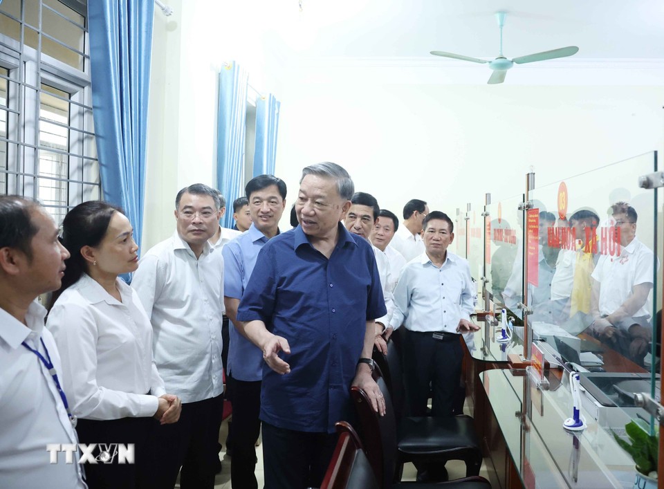 Tổng Bí thư kiểm tra vận hành hoạt động hệ thống chính trị xã Si Pa Phìn