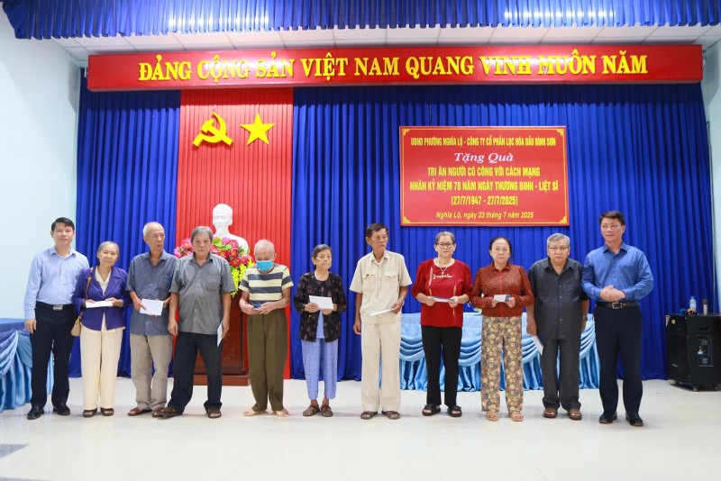 BSR tri ân các gia đình thương binh, liệt sĩ nhân ngày 27/7