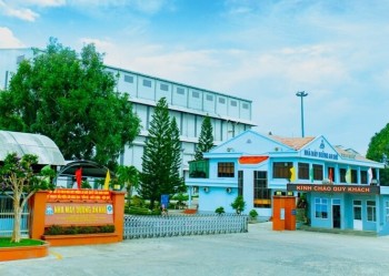 Lợi nhuận Đường Quảng Ngãi giảm hai chữ số, mảng đường thất thu