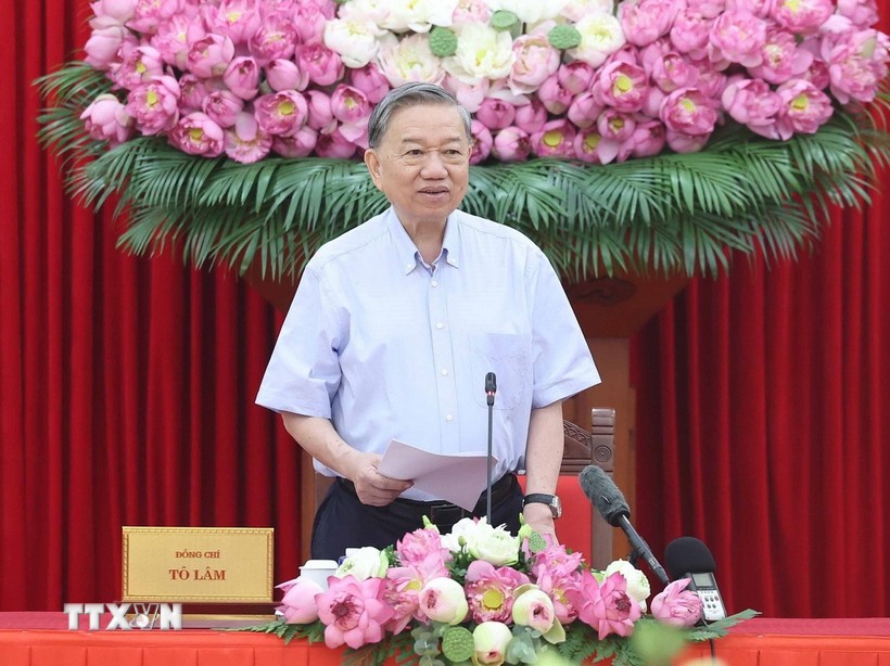 Tổng Bí thư Tô Lâm chủ trì buổi làm việc về dự thảo các văn kiện Đại hội XIV