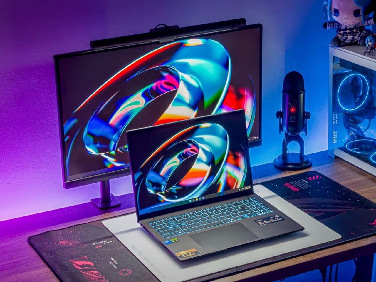 ASUS giới thiệu loạt laptop AI phục vụ mùa tựu trường 2025