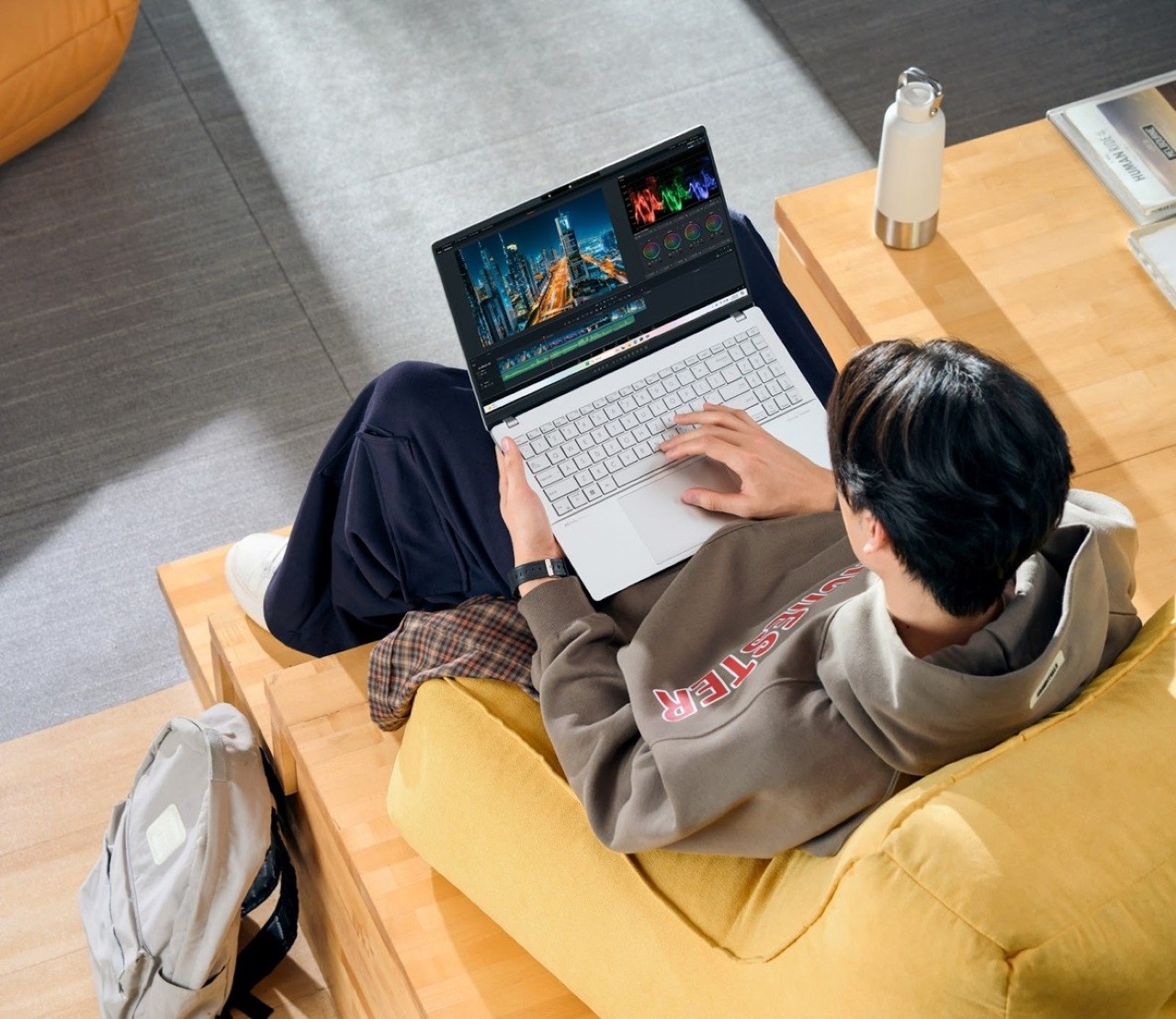 ASUS giới thiệu loạt laptop AI phục vụ mùa tựu trường 2025