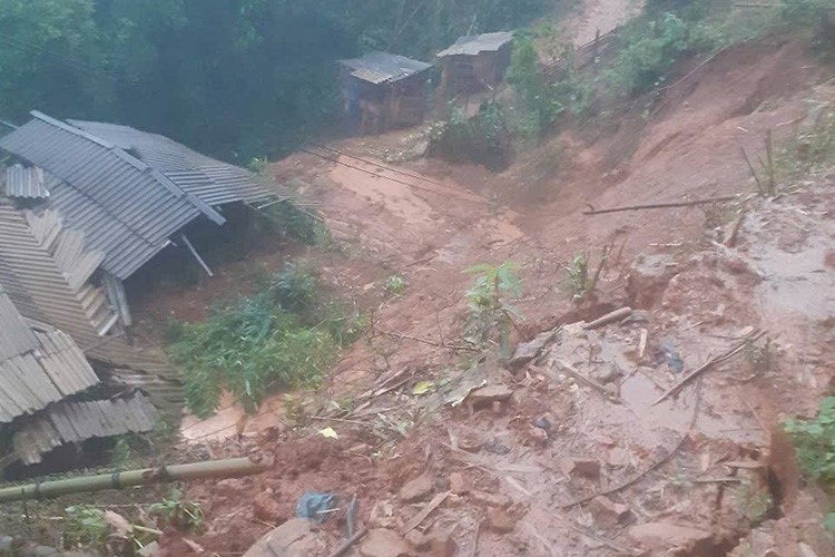 Phó Thủ tướng Trần Hồng Hà chỉ đạo khắc phục lũ quét, sạt lở đất ở Điện Biên