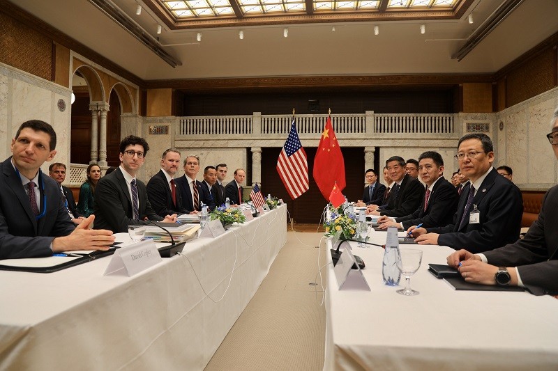 Quang cảnh cuộc đàm phán giữa phái đoàn Mỹ và Trung Quốc tại Thụy Điển cuối tháng 7. Ảnh: Bộ Thương mại Mỹ