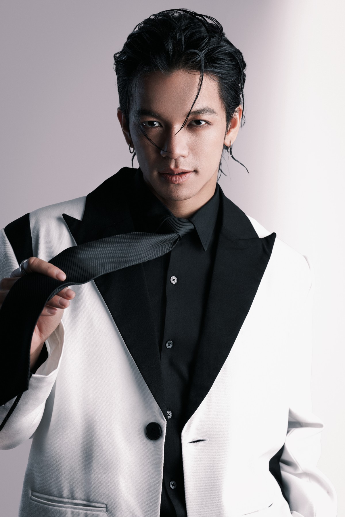 Ca sĩ Trọng Hiếu lần đầu xuất hiện tại Tây Ninh, người hâm mộ háo hức chờ 'Kho Báu'