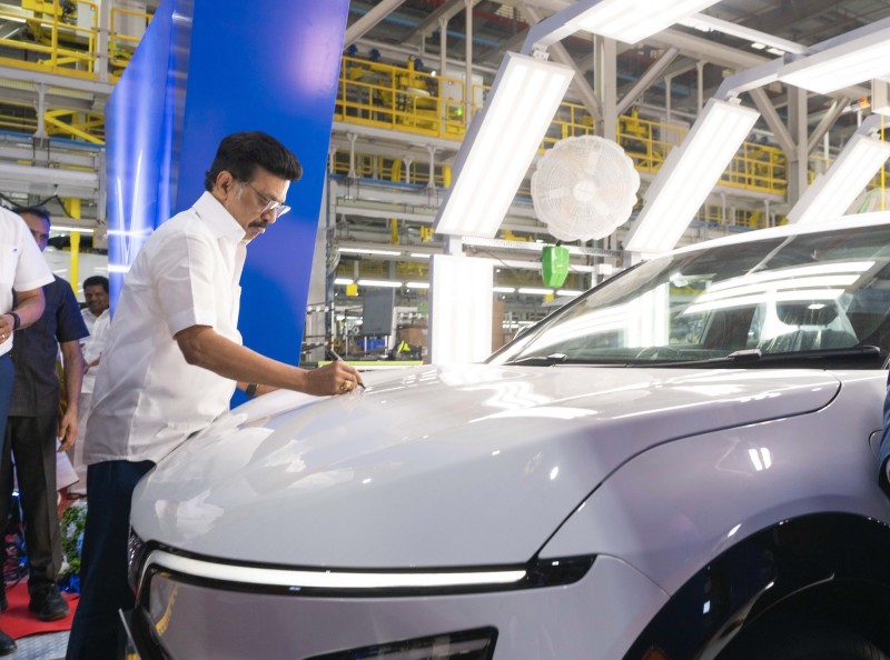 VinFast khánh thành nhà máy lắp ráp ô tô điện đầu tiên tại Ấn Độ
