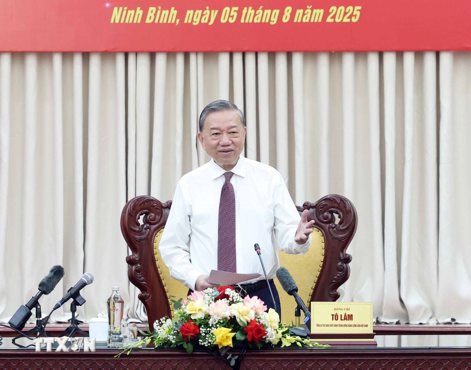 Tổng Bí thư Tô Lâm: Xây dựng Quân đoàn 12 'tinh, gọn, mạnh'