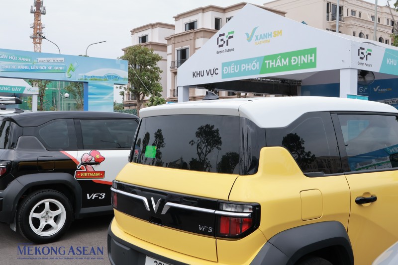 VinFast chính thức bàn giao xe Limo Green sau 7 tháng ra mắt