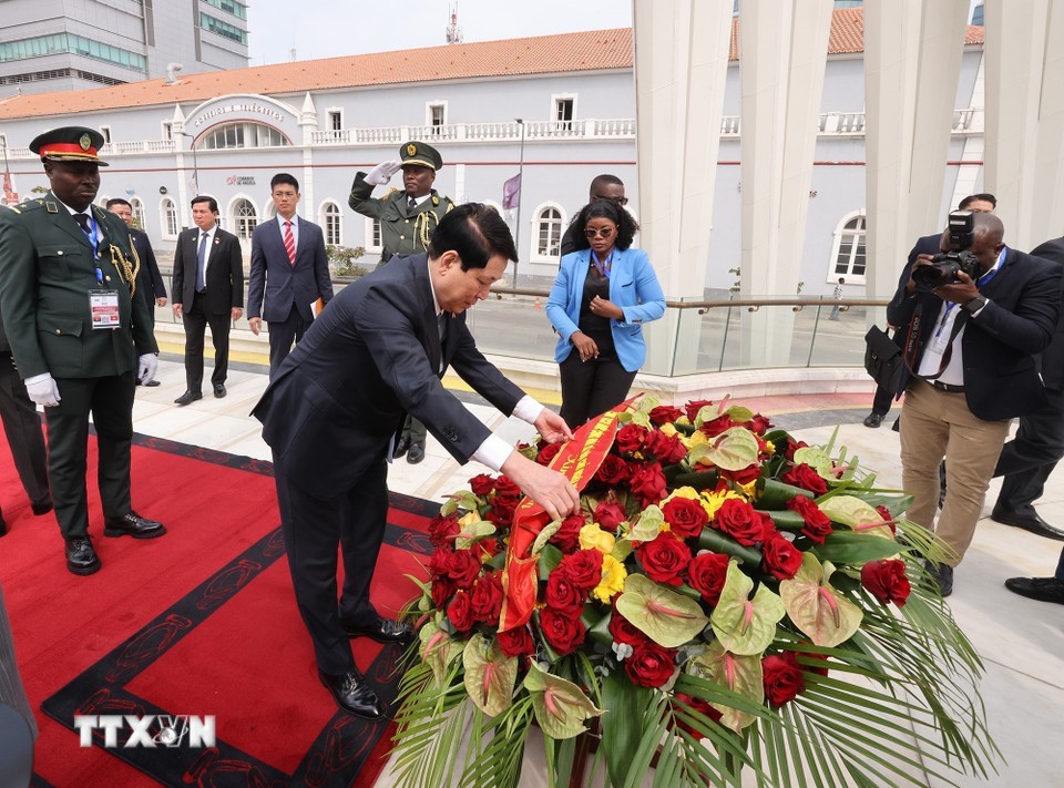 Angola đón Chủ tịch nước Lương Cường theo nghi thức cao nhất