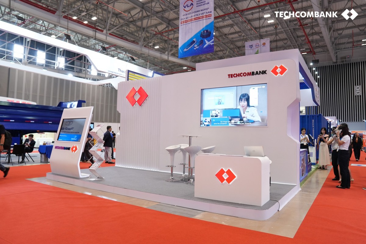 Techcombank phát hành cổ phiếu ESOP, vốn điều lệ cao thứ 3 toàn ngành