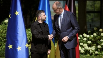 Ukraine nhận viện trợ trị giá 500 triệu USD từ Đức