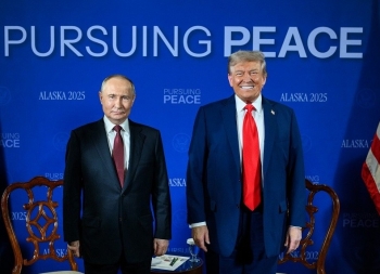 Ông Trump có cuộc điện đàm dài 90 phút với ông Putin