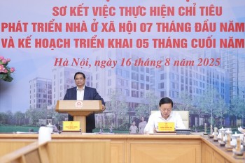 Thủ tướng: Phát triển nhà ở xã hội, khó mấy cũng phải làm