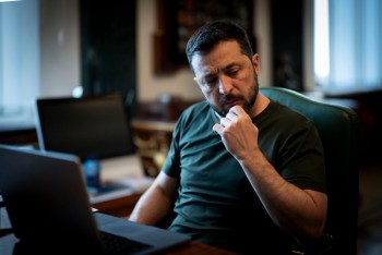 Ukraine kêu gọi tăng trừng phạt Nga nếu không có thượng đỉnh ba bên