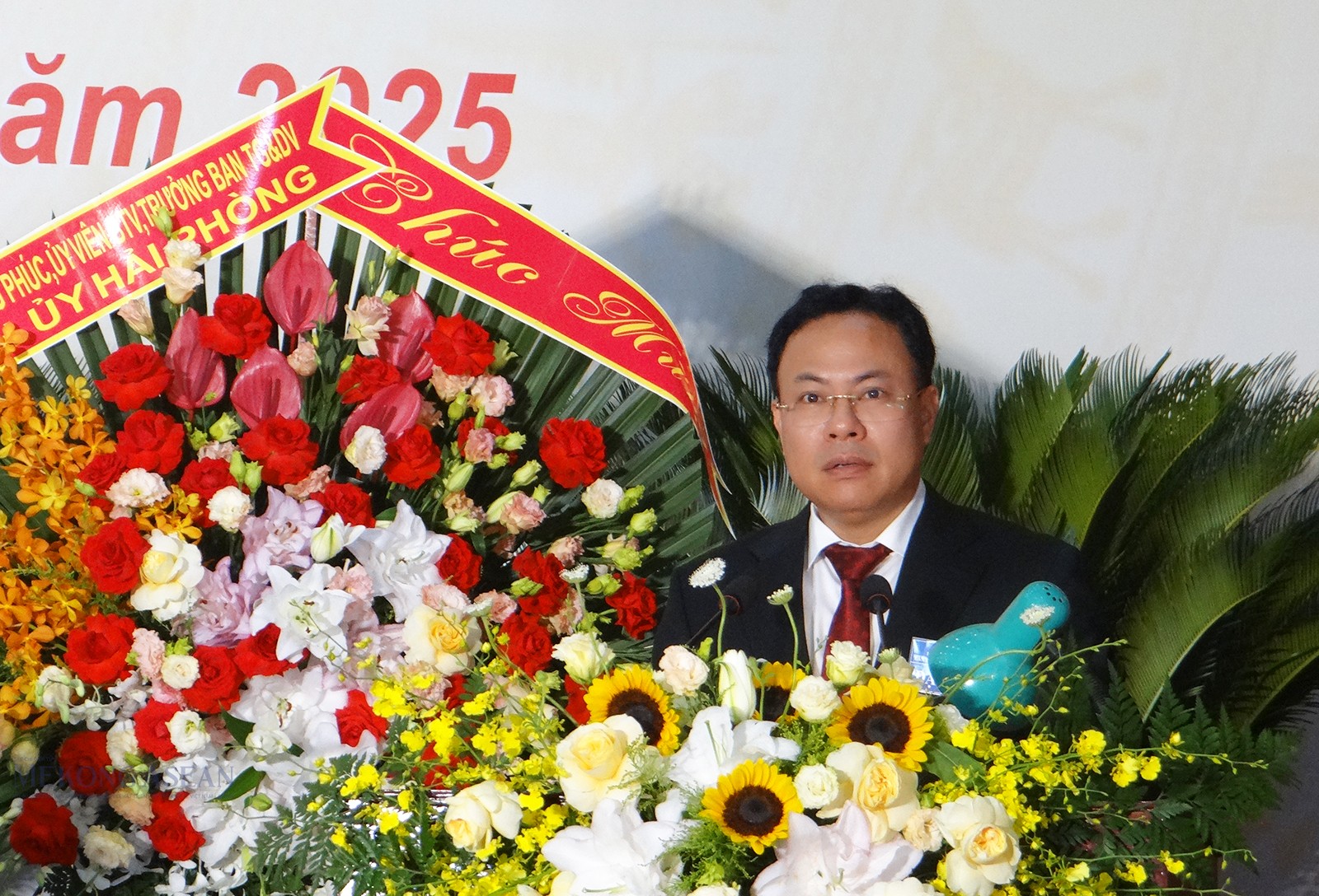 Ông Hoàng Quốc Thưởng, Phó Bí thư Thường trực Đảng ủy Các cơ quan Đảng thành phố Hải Phòng phát biểu chỉ đạo tại đại hội.