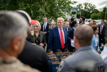 Ông Trump đặt hạn chót để đánh giá triển vọng hòa bình Nga - Ukraine