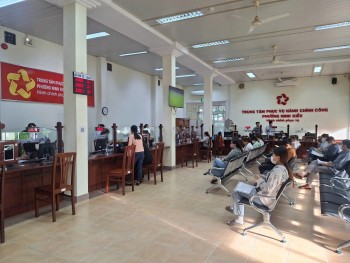 Thủ tướng: Cắt giảm tối thiểu 30% điều kiện kinh doanh, chi phí thủ tục hành chính