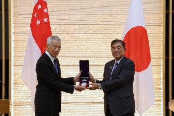 Ông Lý Hiển Long được trao Huân chương cao quý của Nhật Bản