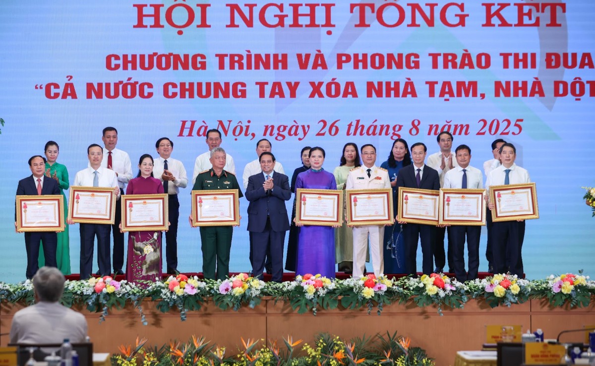 Xóa nhà tạm, nhà dột nát: 'Công trình quốc gia đặc biệt' của 'ý Đảng, lòng Dân'