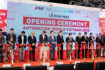 Việt Nam đón dòng chảy công nghệ mới tại Automation World 2025