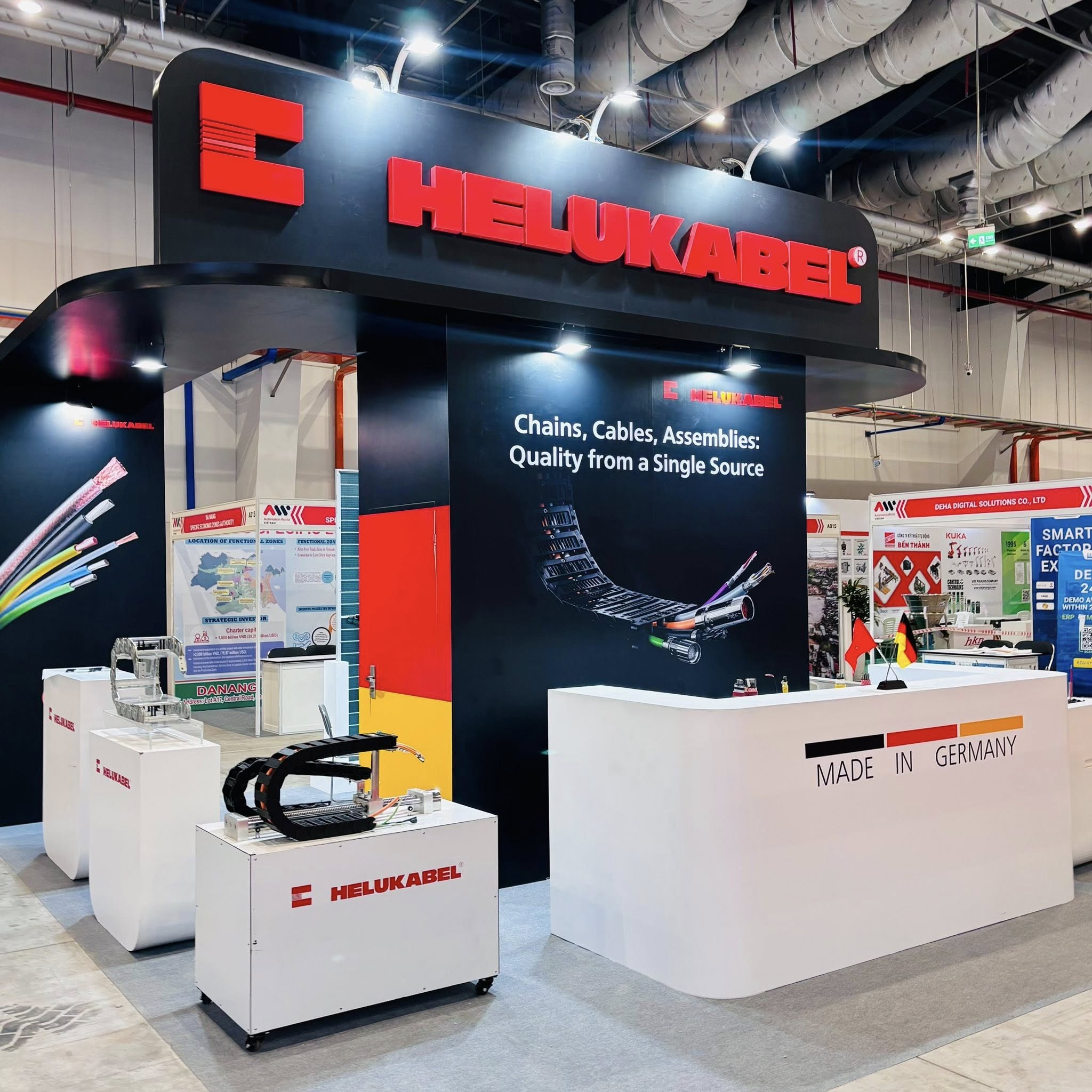 Việt Nam đón dòng chảy công nghệ mới tại Automation World 2025