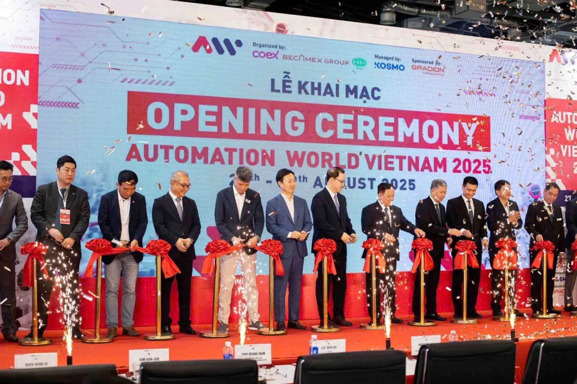 Việt Nam đón dòng chảy công nghệ mới tại Automation World 2025