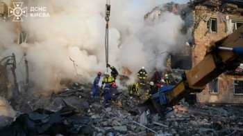 Ukraine cáo buộc Nga tiến hành không kích quy mô lớn