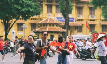 Lễ Quốc khánh 2/9 nghỉ 5 ngày liên tiếp, người lao động phải làm bù ngày nào?