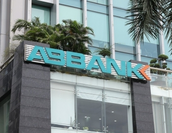 Lợi nhuận quay đầu tăng mạnh, ABBank vượt kế hoạch năm sau 9 tháng