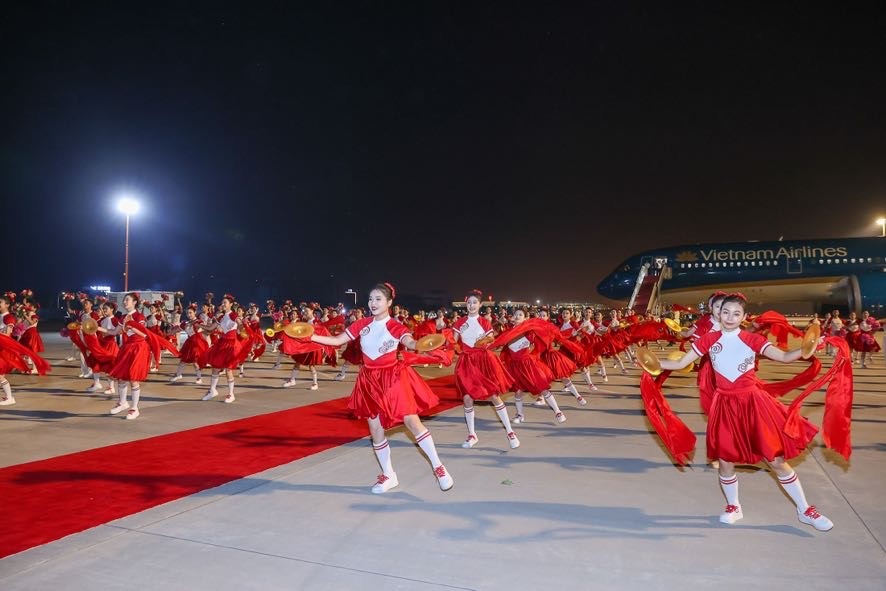 Thủ tướng bắt đầu tham dự Hội nghị thượng đỉnh SCO 2025 tại Trung Quốc