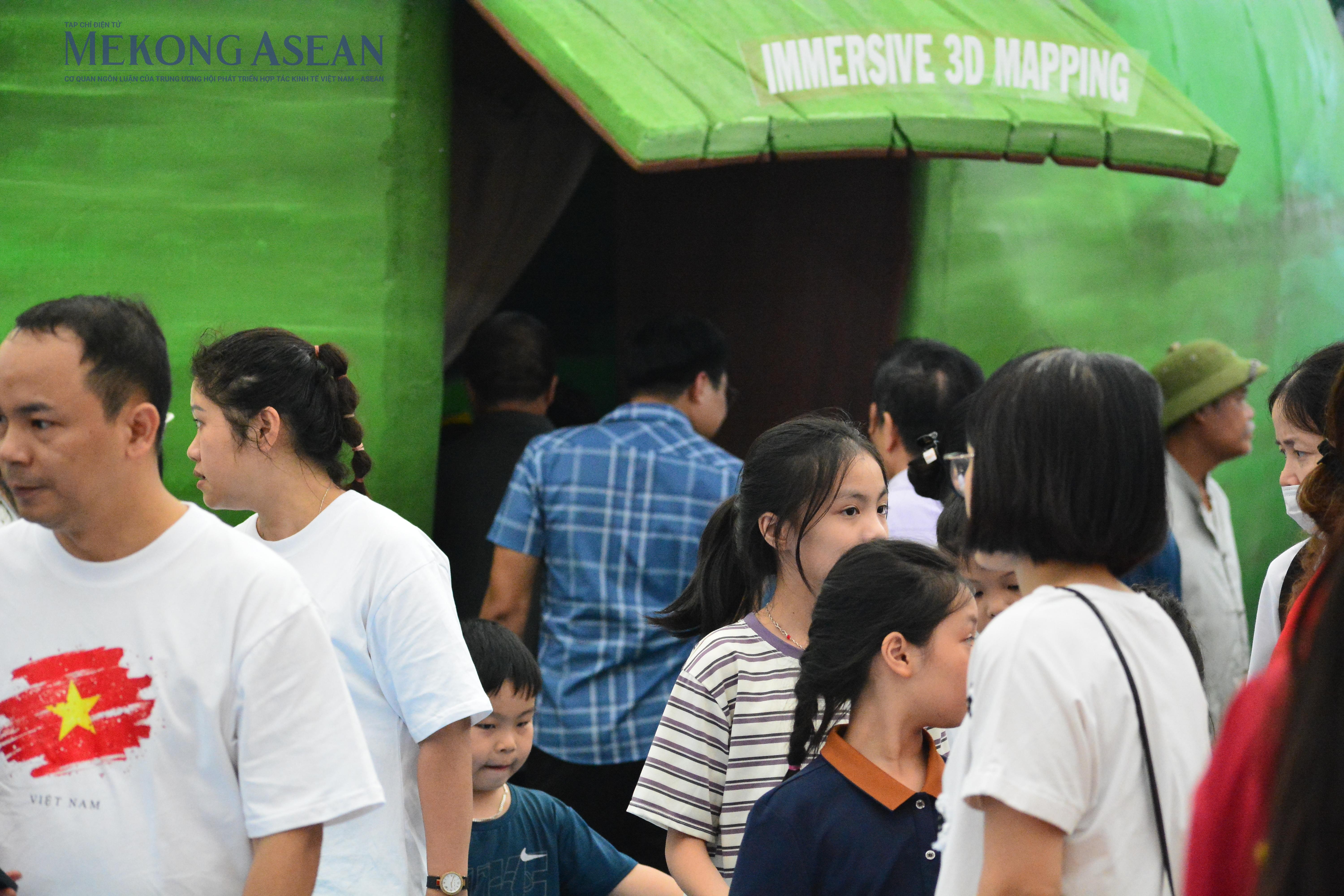 Ngân vang dáng hình sông nước miền Tây tại Triển lãm 80 năm đất nước