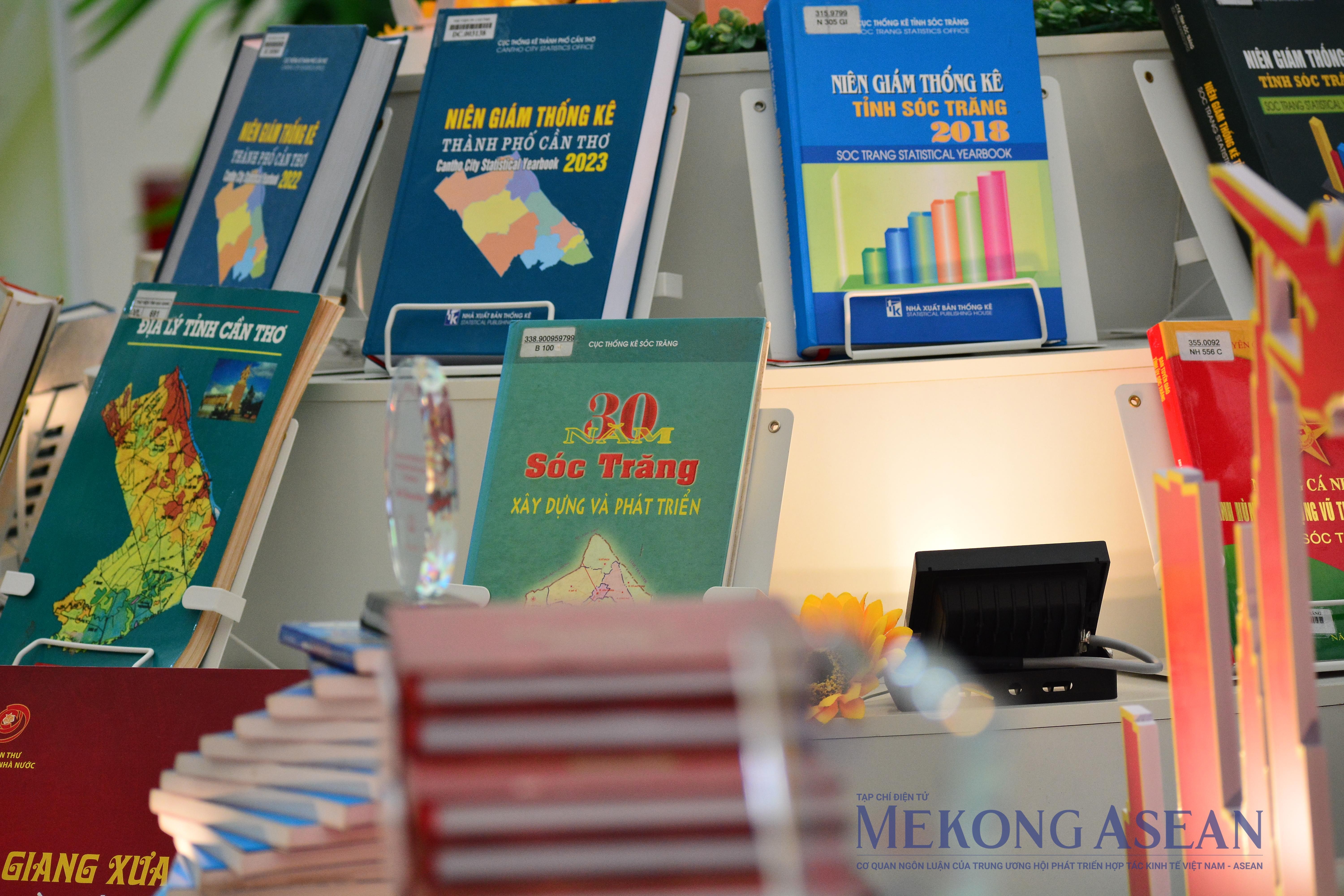 Ngân vang dáng hình sông nước miền Tây tại Triển lãm 80 năm đất nước