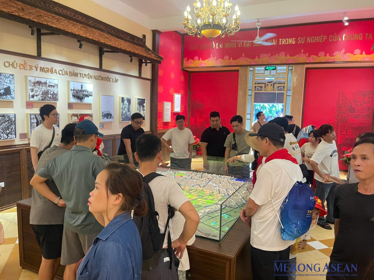 Hành trình về nguồn tại 48 Hàng Ngang, nơi khai sinh bản Tuyên ngôn Độc lập