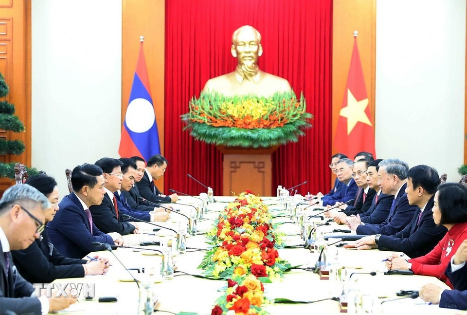 Gìn giữ, vun đắp và phát triển quan hệ đặc biệt Việt Nam – Lào ngày càng bền chặt