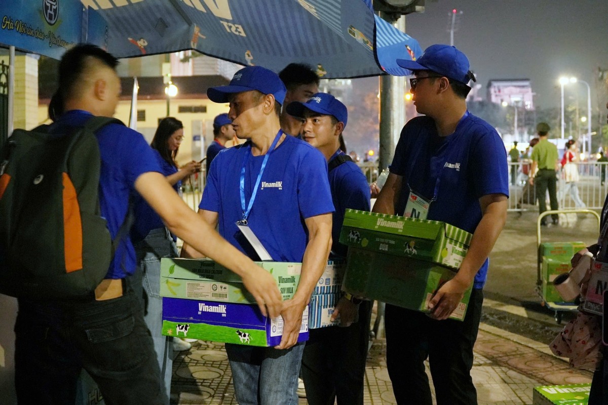 Vinamilk hòa nhịp cùng triệu trái tim mừng 80 năm Quốc khánh