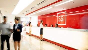 Lợi nhuận quý 4 chậm lại, SSI vẫn lập kỷ lục năm 2025