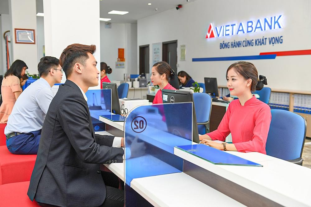 Fitch Ratings lần đầu xếp hạng tín nhiệm VietABank ở mức 