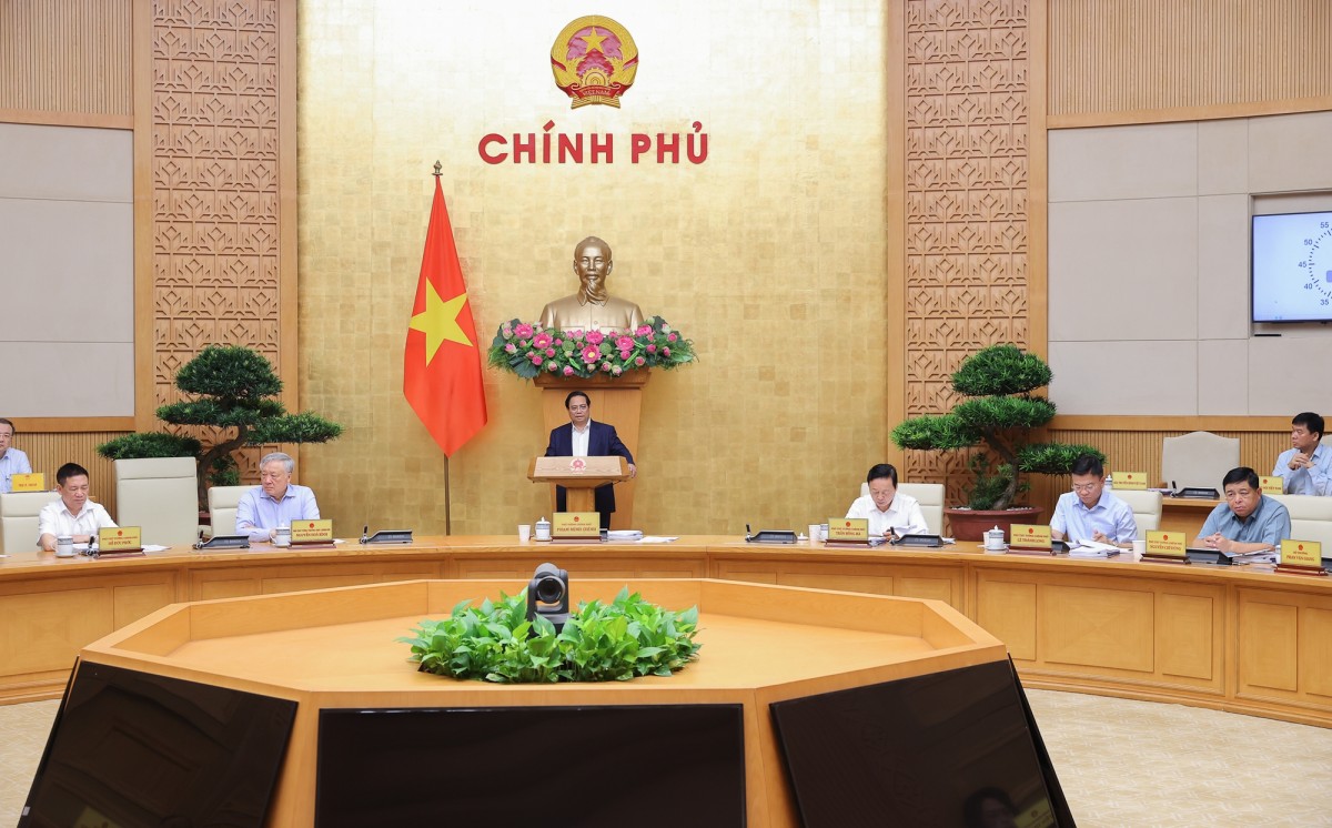 Thủ tướng chủ trì Phiên họp chuyên đề về xây dựng pháp luật tháng 8/2025