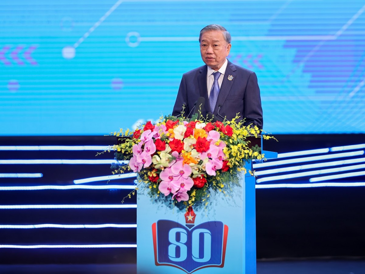 Tổng Bí thư: 'Xây dựng một nền giáo dục Việt Nam hiện đại - nhân văn - hội nhập'