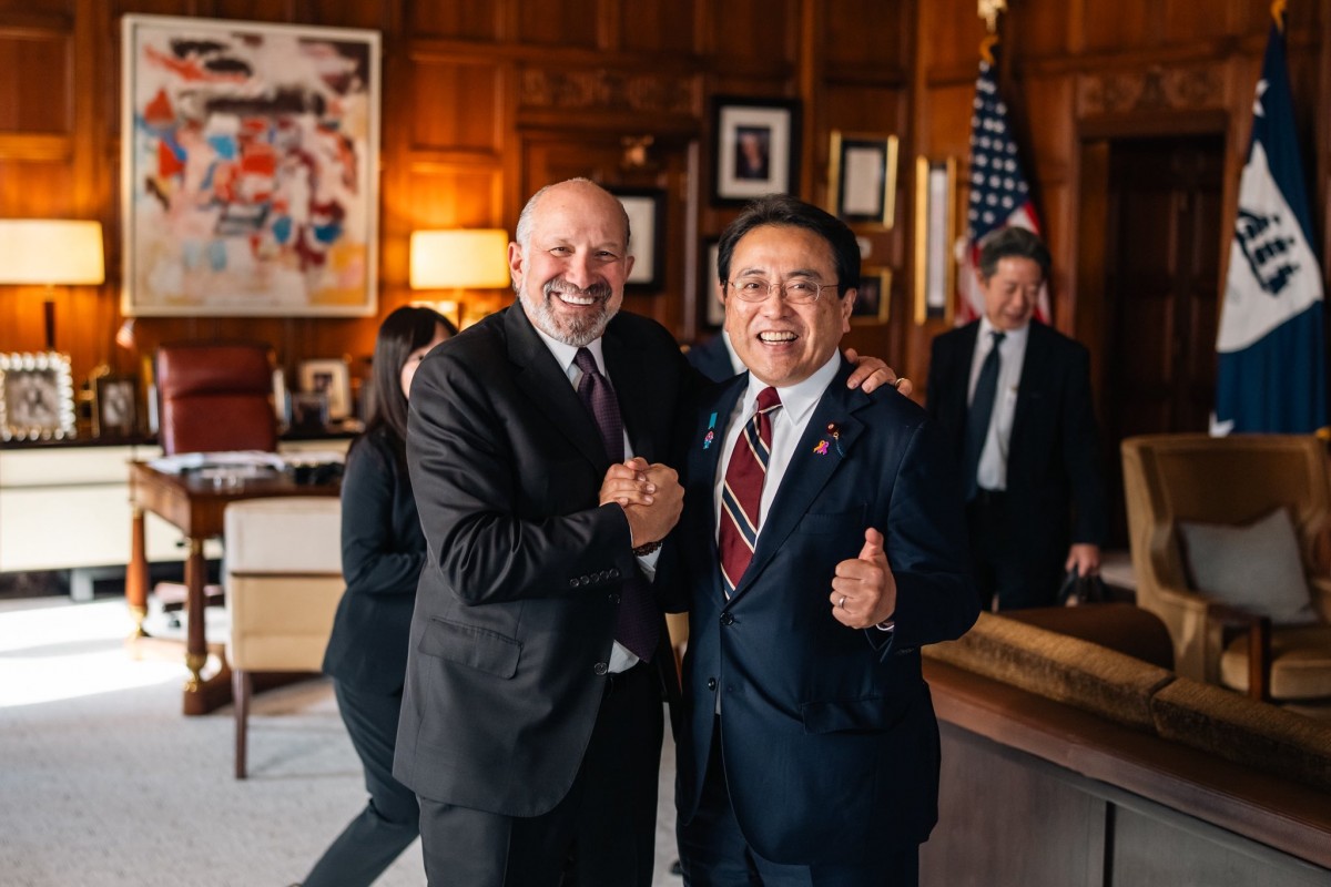 Bộ trưởng Thương mại Mỹ Howard Lutnick và Bộ trưởng Kinh tế Nhật Bản Ryosei Akazawa tại Washington ngày 5/9. Ảnh: X/@howardlutnick